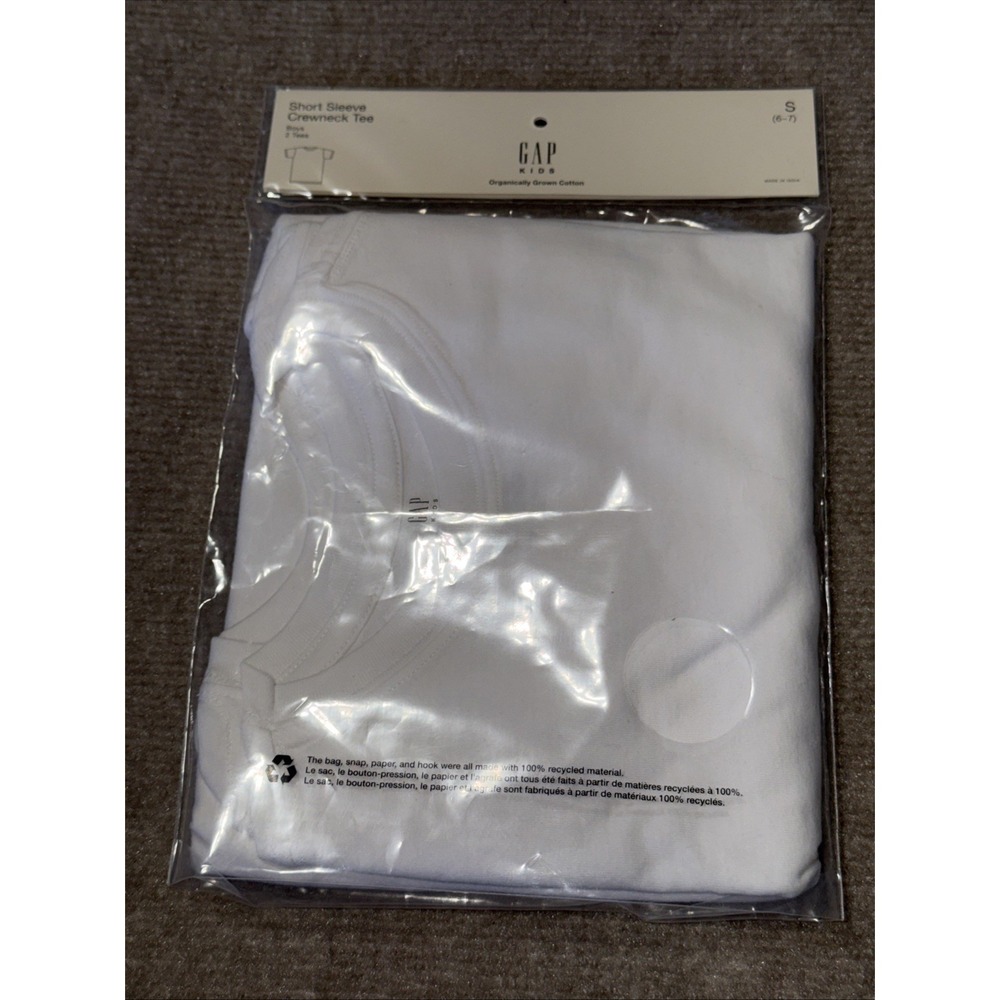 GAP Kids Basic Short Sleeve Crewneck White T-Shirt Size S (6-7) 2 Tees